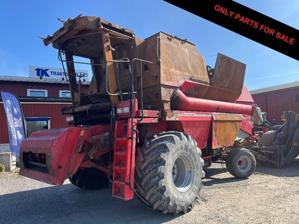 Massey Ferguson 32 Dismantled. Only spare parts - حصادة: صورة 1 Massey Ferguson 32 Dismantled. Only spare parts - حصادة: صورة 1