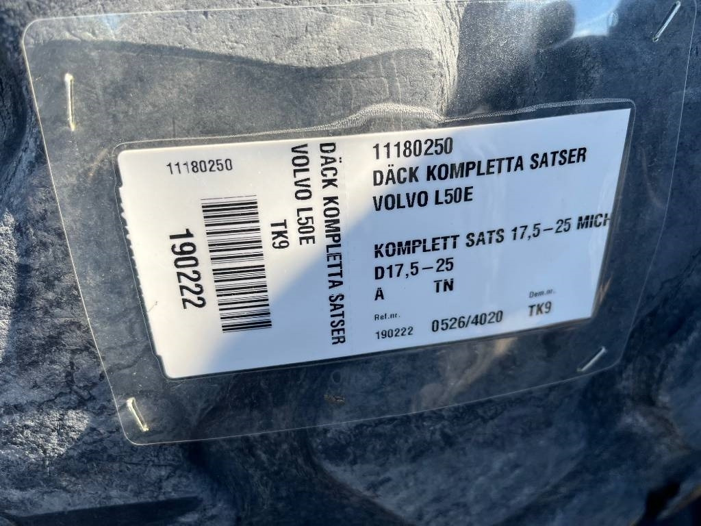 Michelin XHA 17,5-R25 till Volvo L50E C D B - إطارات - آلات الإنشاء: صورة 2 Michelin XHA 17,5-R25 till Volvo L50E C D B - إطارات - آلات الإنشاء: صورة 2