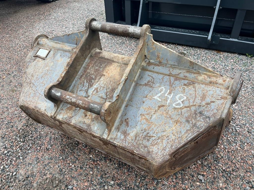 Planerskopa / Planning bucket SB S60 - بكت - آلات الإنشاء: صورة 3 Planerskopa / Planning bucket SB S60 - بكت - آلات الإنشاء: صورة 3