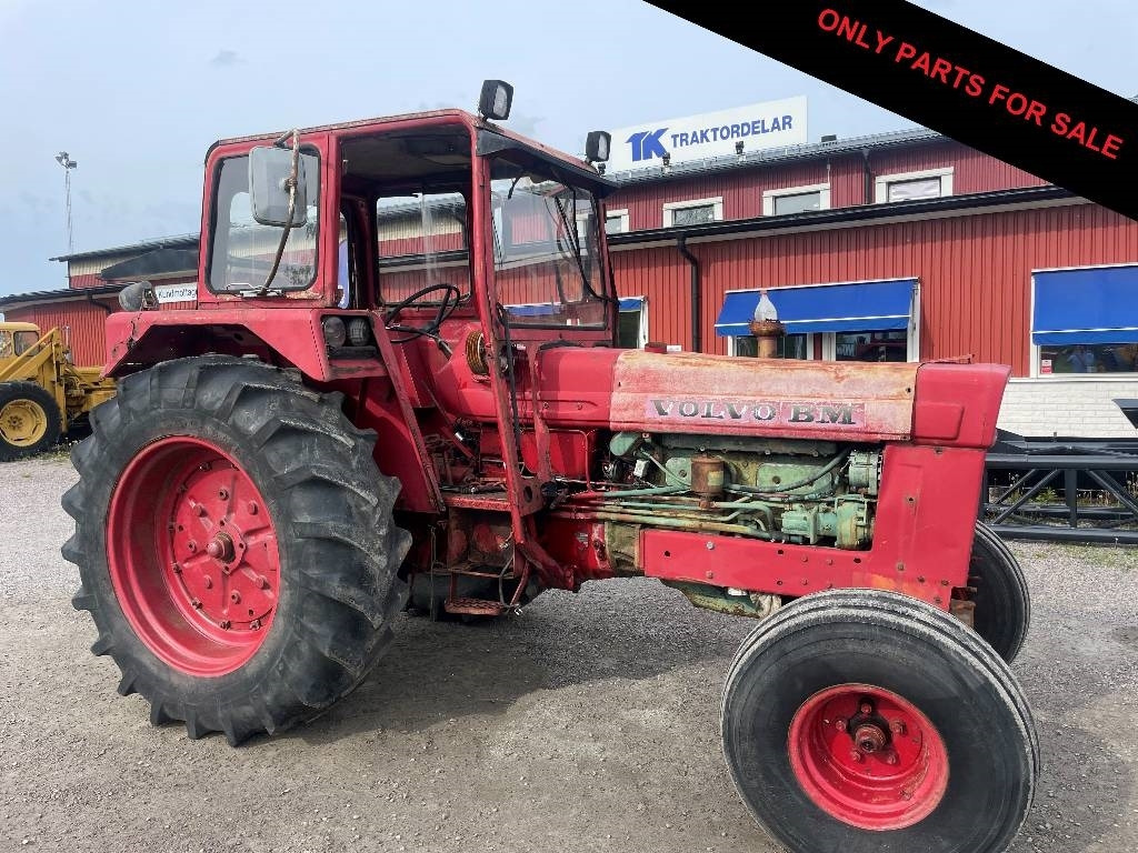 Volvo BM 800 Dismantled. Only specific spare parts - جرار: صورة 1 Volvo BM 800 Dismantled. Only specific spare parts - جرار: صورة 1
