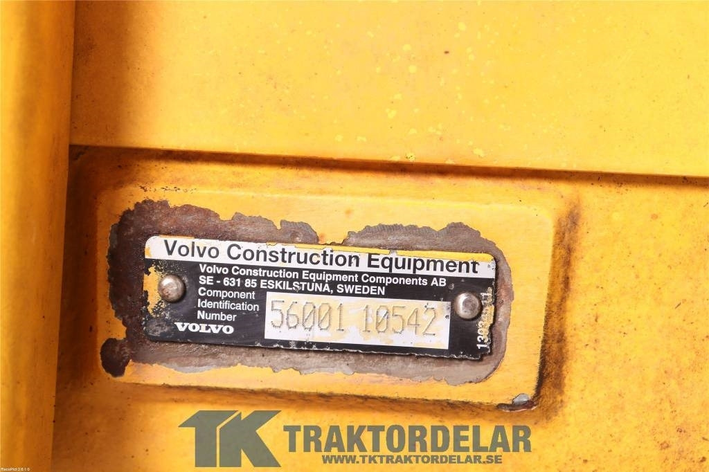 Volvo L 180 F Bakvagn - المحور و قطع الغيار - آلات الإنشاء: صورة 3 Volvo L 180 F Bakvagn - المحور و قطع الغيار - آلات الإنشاء: صورة 3