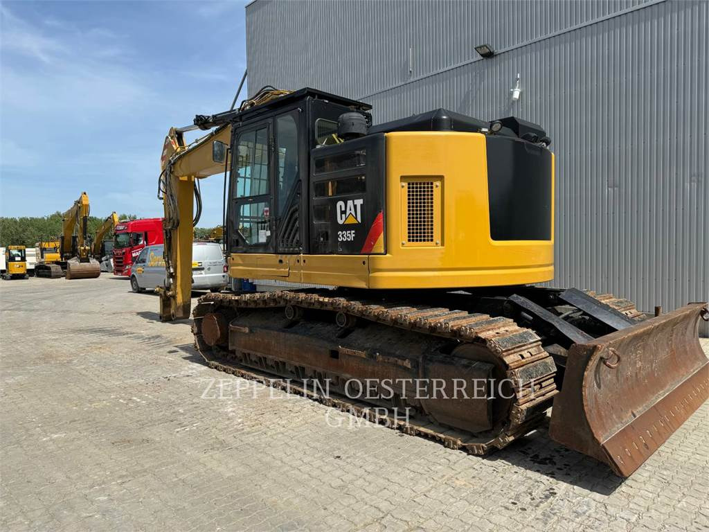 CAT 335FLCR - حفار زاحف: صورة 4 CAT 335FLCR - حفار زاحف: صورة 4