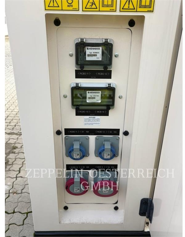 مجموعة المولد CAT XQP115: صورة 7