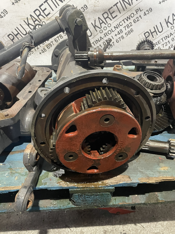 Fiat Agri 70-90, 90, 93, 94 - zwolnica - محرك السفر - آلات زراعية: صورة 2 Fiat Agri 70-90, 90, 93, 94 - zwolnica - محرك السفر - آلات زراعية: صورة 2