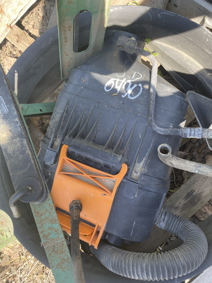 John Deere 6330 6430 6530 - filtr powietrza komplet AL167771 - فلتر هواء - آلات زراعية: صورة 1 John Deere 6330 6430 6530 - filtr powietrza komplet AL167771 - فلتر هواء - آلات زراعية: صورة 1