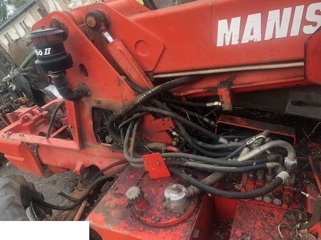 المحور و قطع الغيار - آلة رفع ونقل تلسكوبية Manitou 626 - Most: صورة 6 المحور و قطع الغيار - آلة رفع ونقل تلسكوبية Manitou 626 - Most: صورة 6