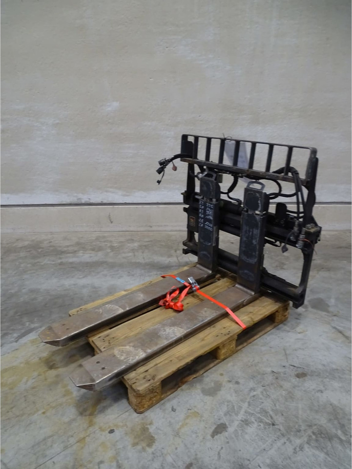 Durwen RZV-S-TGZ.25.1200 - ملحق - معدات المناولة: صورة 1 Durwen RZV-S-TGZ.25.1200 - ملحق - معدات المناولة: صورة 1