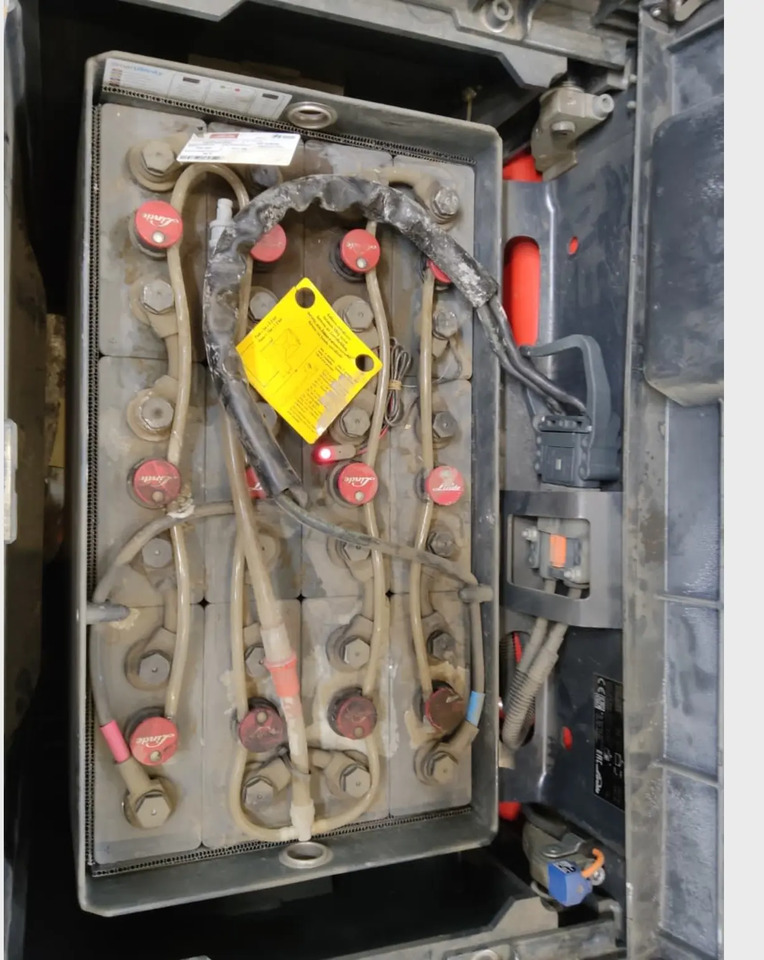 Linde N20/2400mm - ناقل الحمولات الشوكي: صورة 4 Linde N20/2400mm - ناقل الحمولات الشوكي: صورة 4