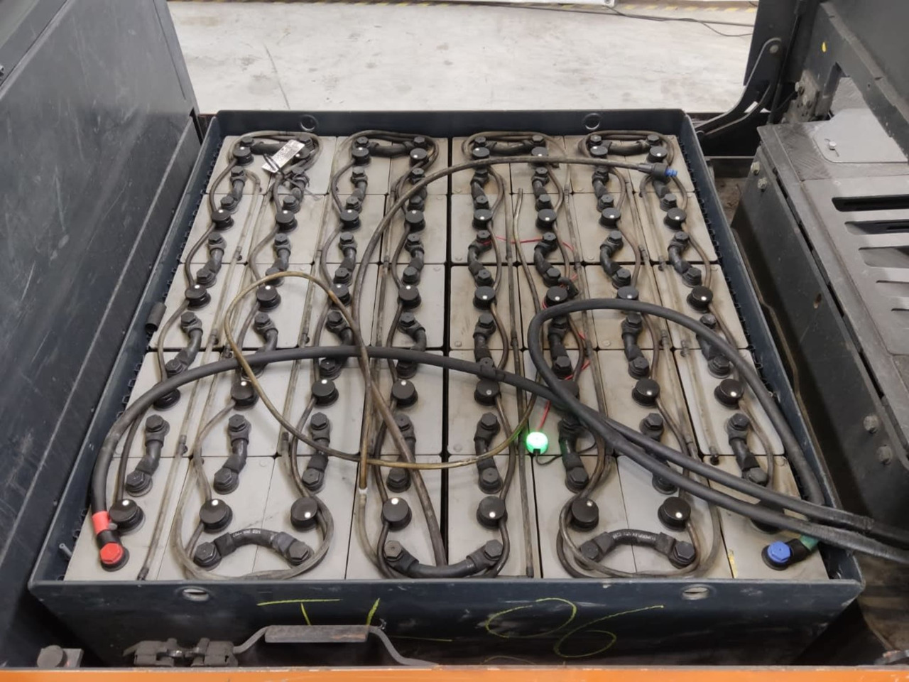 Linde P250 - جرار سحب: صورة 4 Linde P250 - جرار سحب: صورة 4