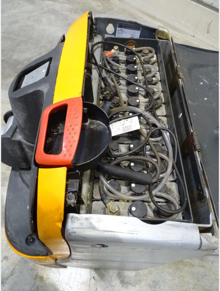 STILL EXU18 - شاحنة نقل الطبالي: صورة 5 STILL EXU18 - شاحنة نقل الطبالي: صورة 5