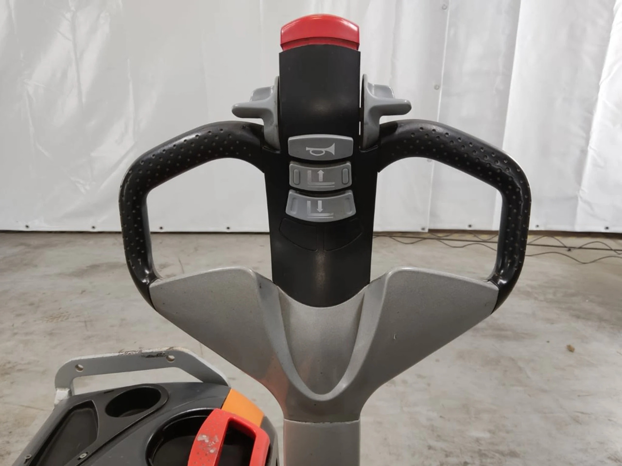 STILL EXU18 - شاحنة نقل الطبالي: صورة 3 STILL EXU18 - شاحنة نقل الطبالي: صورة 3