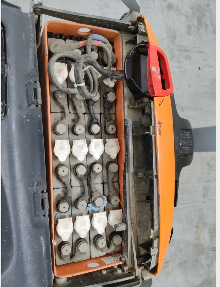 STILL EXU18 - شاحنة نقل الطبالي: صورة 4 STILL EXU18 - شاحنة نقل الطبالي: صورة 4