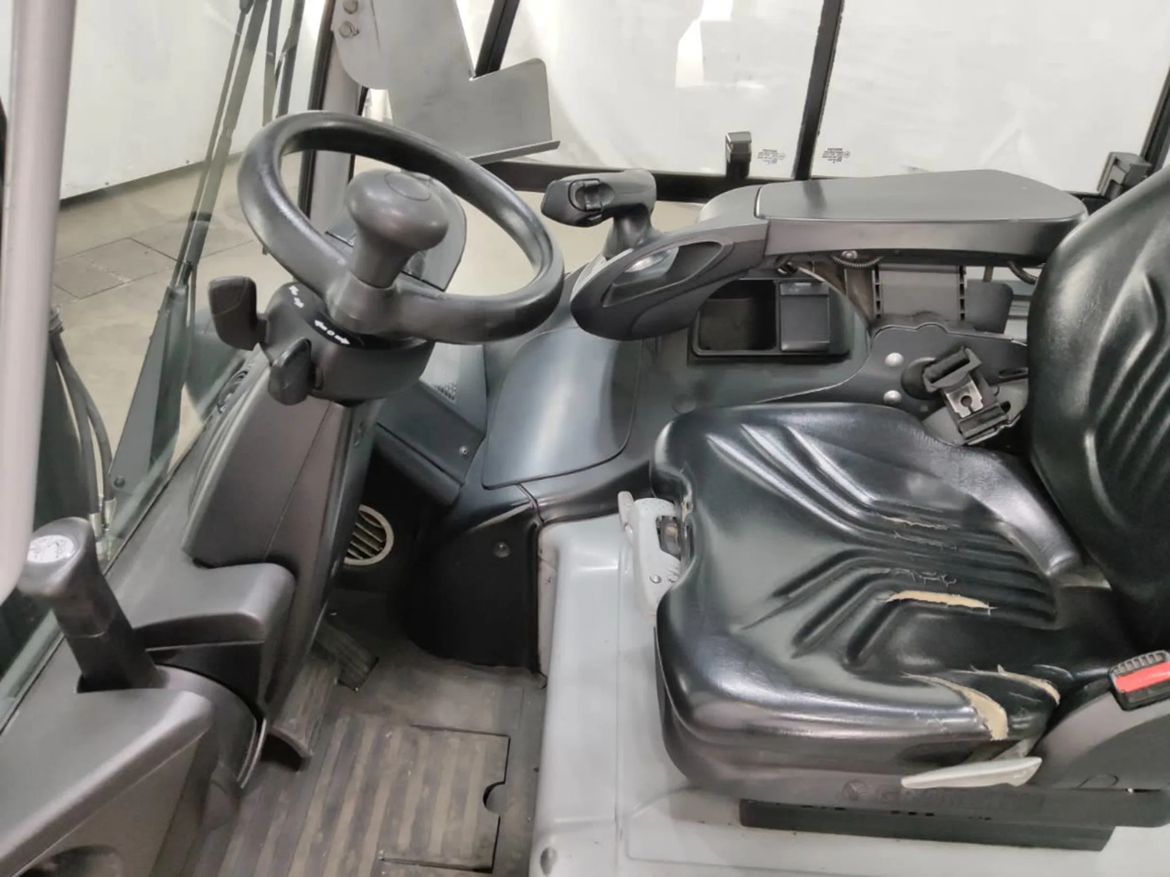 STILL RX60-50 - رافعة شوكية كهربائية: صورة 3 STILL RX60-50 - رافعة شوكية كهربائية: صورة 3