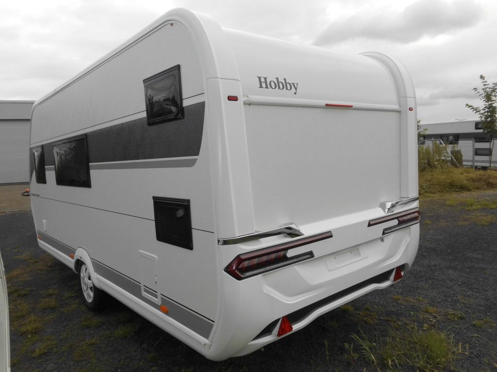 Hobby Excellent Edition 490 KMF 2025 GARAGE AUTARK 180 - كرفان سحب: صورة 3 Hobby Excellent Edition 490 KMF 2025 GARAGE AUTARK 180 - كرفان سحب: صورة 3