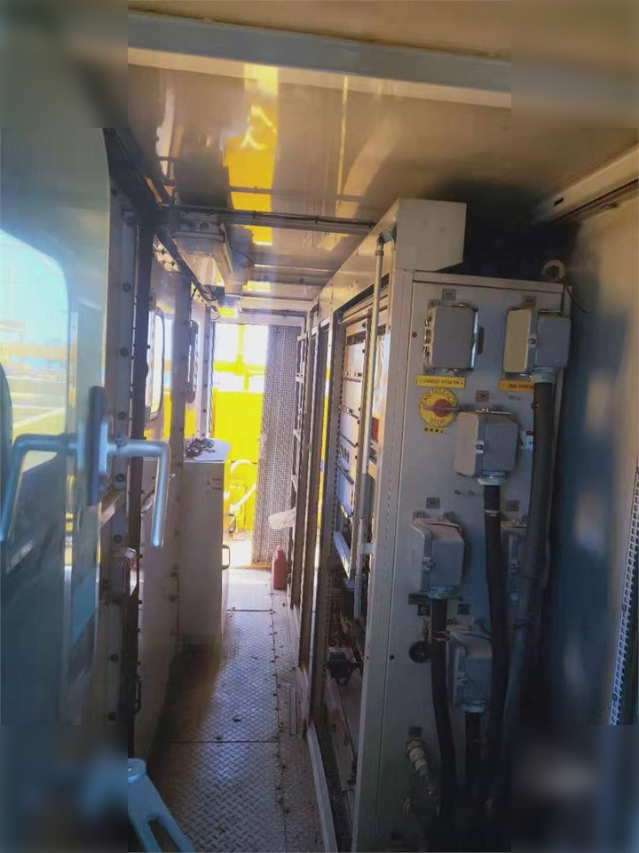 1994 LIEBHERR LHM1200HD - رافعة ذاتية التركيب: صورة 4 1994 LIEBHERR LHM1200HD - رافعة ذاتية التركيب: صورة 4