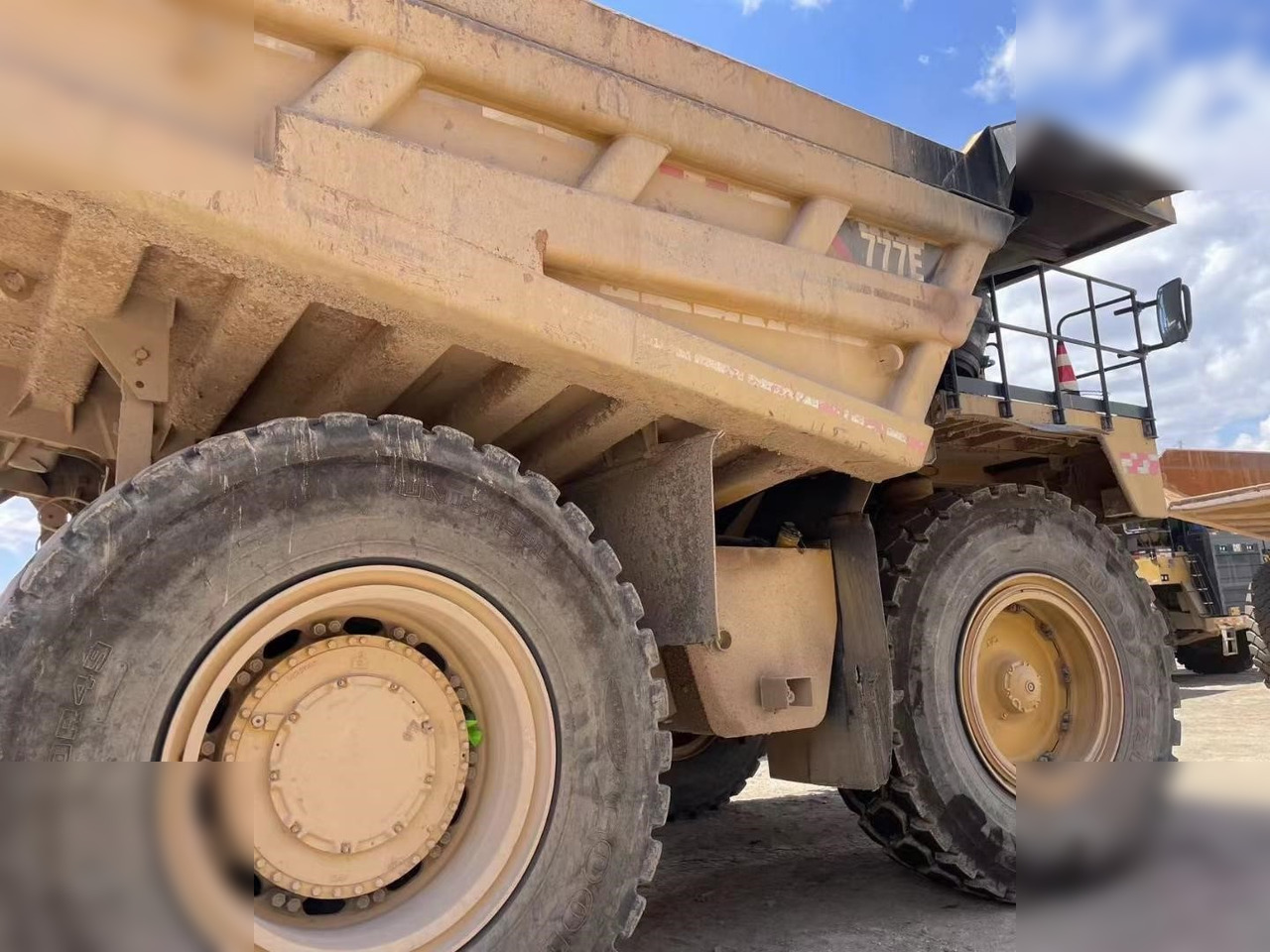 2018 CATERPILLAR 777E - شاحنة قلابة صلبة/ شاحنة صخور: صورة 4 2018 CATERPILLAR 777E - شاحنة قلابة صلبة/ شاحنة صخور: صورة 4