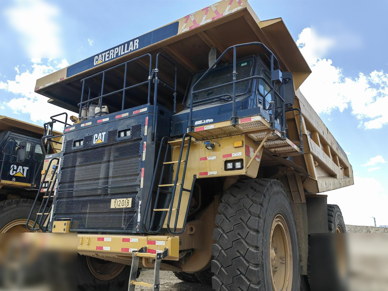 2018 CATERPILLAR 777E - شاحنة قلابة صلبة/ شاحنة صخور: صورة 1 2018 CATERPILLAR 777E - شاحنة قلابة صلبة/ شاحنة صخور: صورة 1