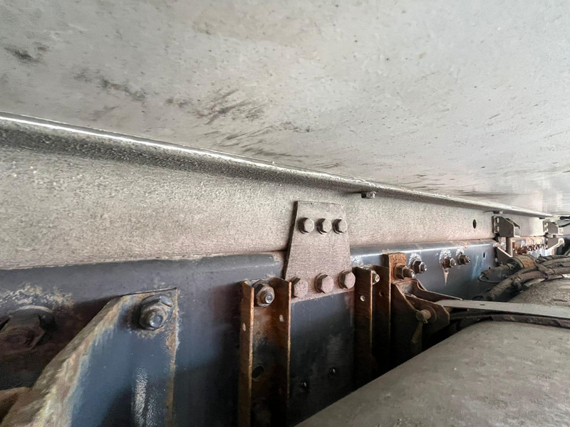 شاحنة بهيكل معدني للمقصورة DAF XF 105.510 6x2 FOR SALE AS CHASSIS / CHASSIS L=7400 mm: صورة 9