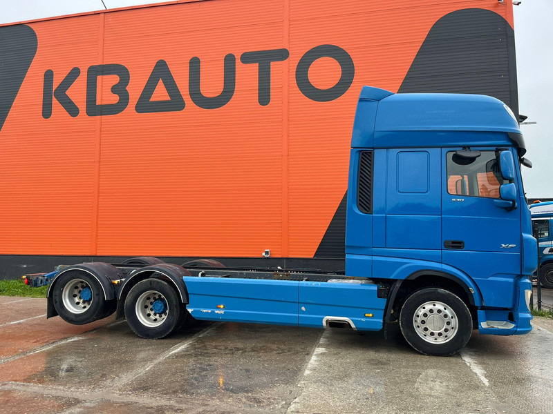 DAF XF 530 6x2 PTO / CHASSIS L=6074 mm - شاحنة بهيكل معدني للمقصورة: صورة 4 DAF XF 530 6x2 PTO / CHASSIS L=6074 mm - شاحنة بهيكل معدني للمقصورة: صورة 4