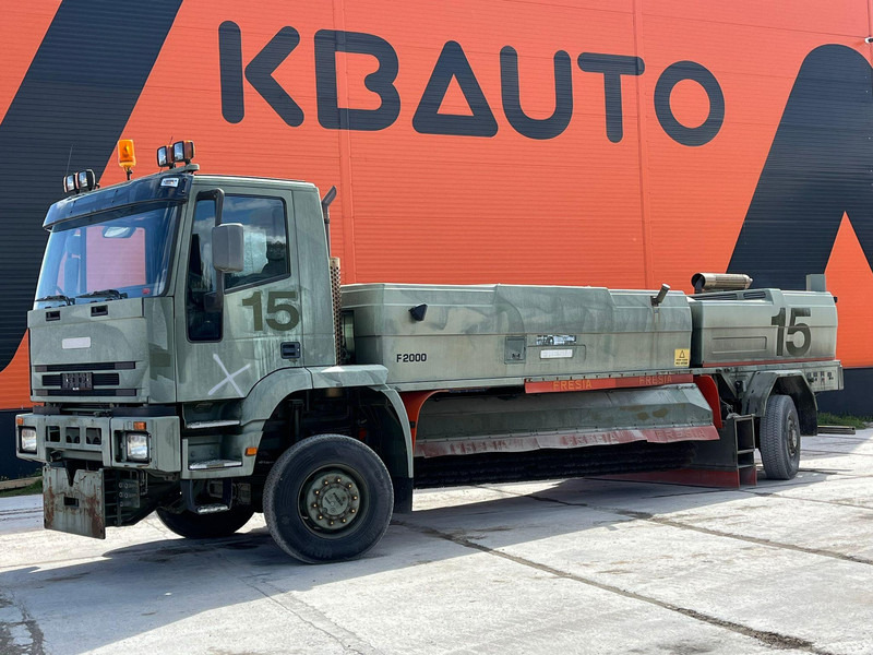 Iveco Fresia F 2000 4x4 SNOW PLOW / BROOM / BLOWER - سياره كنس شوارع: صورة 1 Iveco Fresia F 2000 4x4 SNOW PLOW / BROOM / BLOWER - سياره كنس شوارع: صورة 1