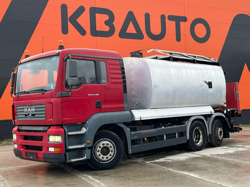 MAN TGA 26.360 6X2 Schäfer SRH 10000 / 3105 hours - شاحنة صهريج: صورة 1 MAN TGA 26.360 6X2 Schäfer SRH 10000 / 3105 hours - شاحنة صهريج: صورة 1
