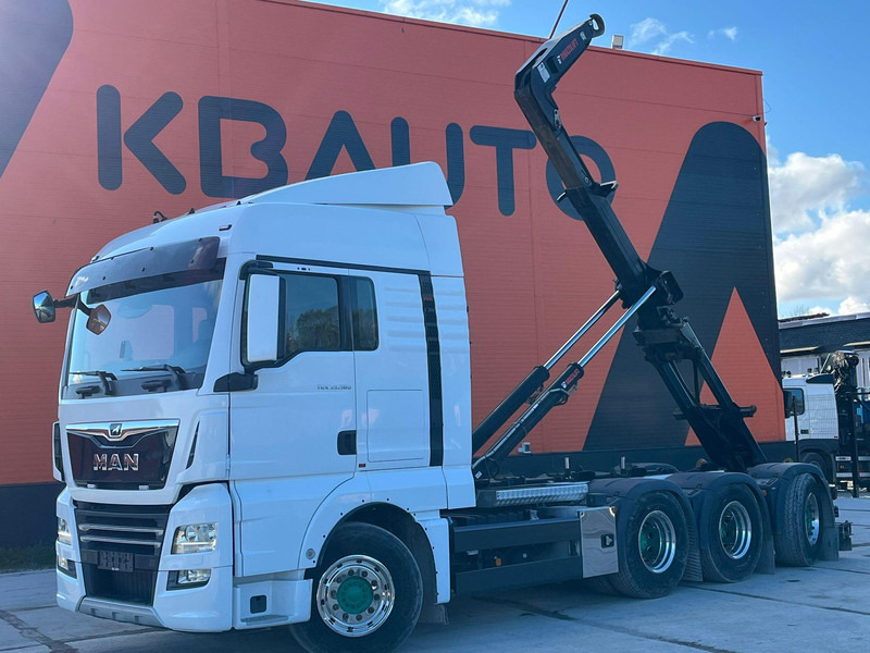 MAN TGX 35.580 8x4*4 MULTILIFT T 20 ton / L=5800 mm / INTARDER - شاحنة برافعة خطافية: صورة 2 MAN TGX 35.580 8x4*4 MULTILIFT T 20 ton / L=5800 mm / INTARDER - شاحنة برافعة خطافية: صورة 2