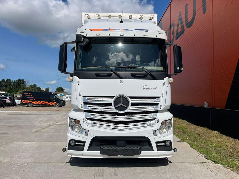 Mercedes-Benz Actros 2551 6x2*4 BOX L=7401mm - شاحنة صندوقية: صورة 3 Mercedes-Benz Actros 2551 6x2*4 BOX L=7401mm - شاحنة صندوقية: صورة 3