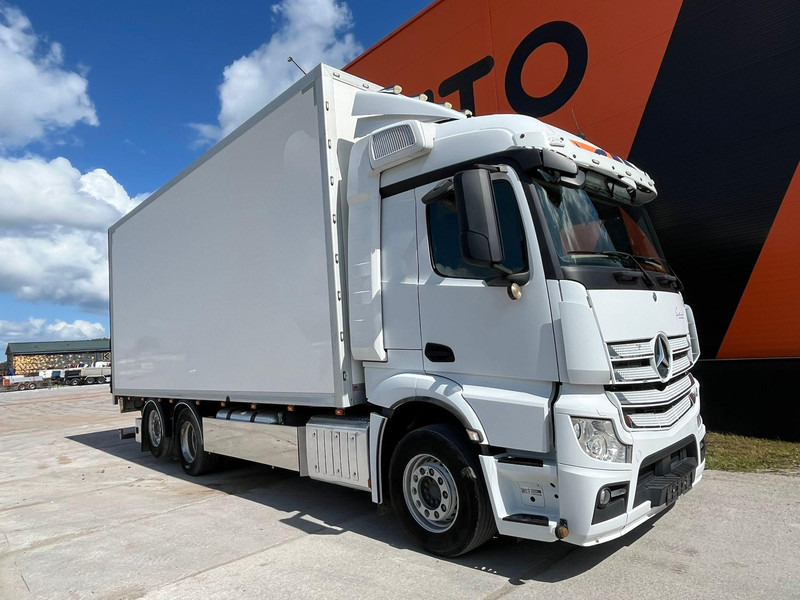 Mercedes-Benz Actros 2551 6x2*4 BOX L=7401mm - شاحنة صندوقية: صورة 4 Mercedes-Benz Actros 2551 6x2*4 BOX L=7401mm - شاحنة صندوقية: صورة 4
