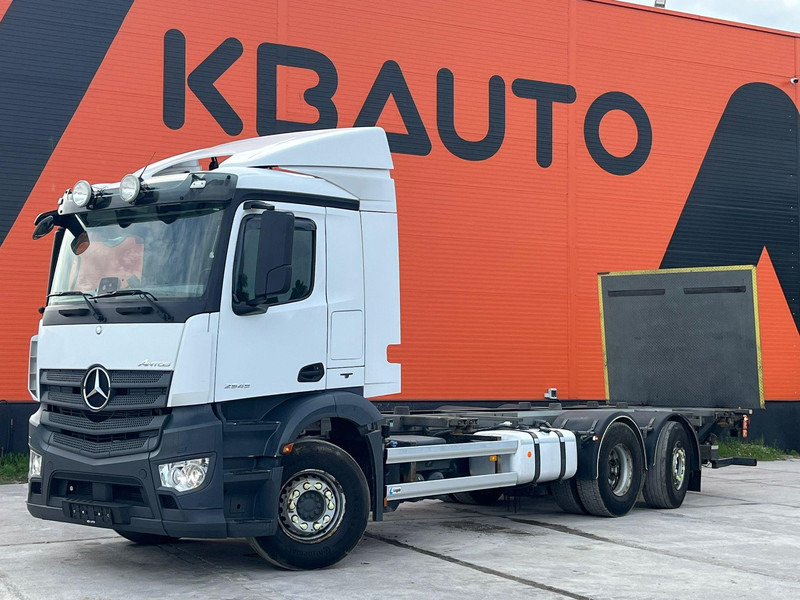 Mercedes-Benz Antos 2545 6x2*4 RETARDER / CHASSIS L=7826 mm - شاحنة بهيكل معدني للمقصورة: صورة 1 Mercedes-Benz Antos 2545 6x2*4 RETARDER / CHASSIS L=7826 mm - شاحنة بهيكل معدني للمقصورة: صورة 1
