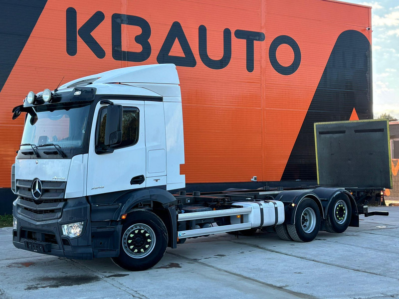 Mercedes-Benz Antos 2545 6x2 RETARDER / CHASSIS L=7812 mm - ناقلة حاويات/ شاحنة حاويات: صورة 1 Mercedes-Benz Antos 2545 6x2 RETARDER / CHASSIS L=7812 mm - ناقلة حاويات/ شاحنة حاويات: صورة 1