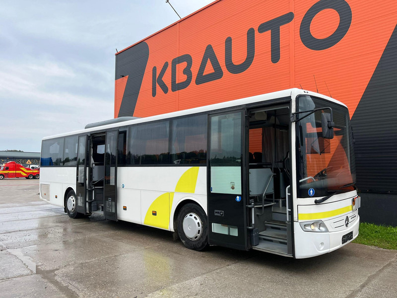 Mercedes-Benz INTOURO 4x2 49 SEATS / AC / AUXILIARY HEATER - حافلة الضواحي: صورة 1 Mercedes-Benz INTOURO 4x2 49 SEATS / AC / AUXILIARY HEATER - حافلة الضواحي: صورة 1
