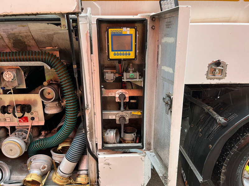 تأجير ROHR ANH-A-ZE 26 TOTAL CAPACITY 29900 I / 8250+6750+6850+8050 I ROHR ANH-A-ZE 26 TOTAL CAPACITY 29900 I / 8250+6750+6850+8050 I: صورة 14