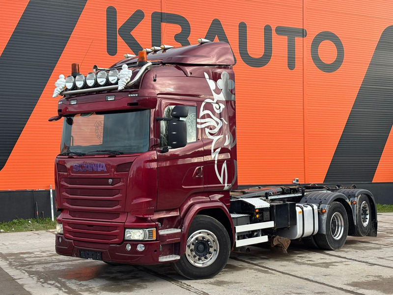 Scania R 490 6x2*4 UNDERBODY SCRAPER / RETARDER / PALIFT L=5400 mm - شاحنة برافعة خطافية: صورة 1 Scania R 490 6x2*4 UNDERBODY SCRAPER / RETARDER / PALIFT L=5400 mm - شاحنة برافعة خطافية: صورة 1