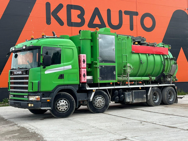 Scania R124 8x4 TANK 12000 l / VACUUM Disab P210/9 - 7800 m3/h / 1182 hours - فراغ شاحنة: صورة 1 Scania R124 8x4 TANK 12000 l / VACUUM Disab P210/9 - 7800 m3/h / 1182 hours - فراغ شاحنة: صورة 1