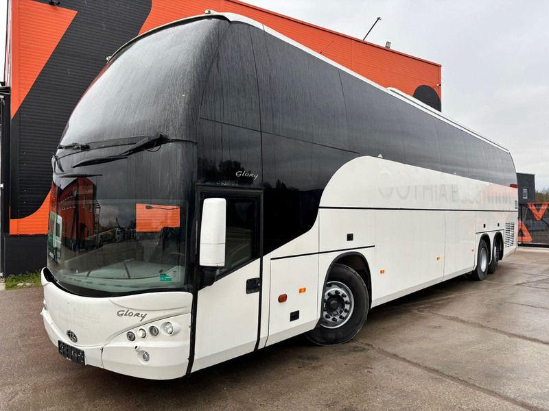 Volvo B12B Beulas Glory 6x2*4 61 SEATS / AC / AUXILIARY HEATING / WC - حافلة نقل لمسافات طويلة: صورة 3 Volvo B12B Beulas Glory 6x2*4 61 SEATS / AC / AUXILIARY HEATING / WC - حافلة نقل لمسافات طويلة: صورة 3