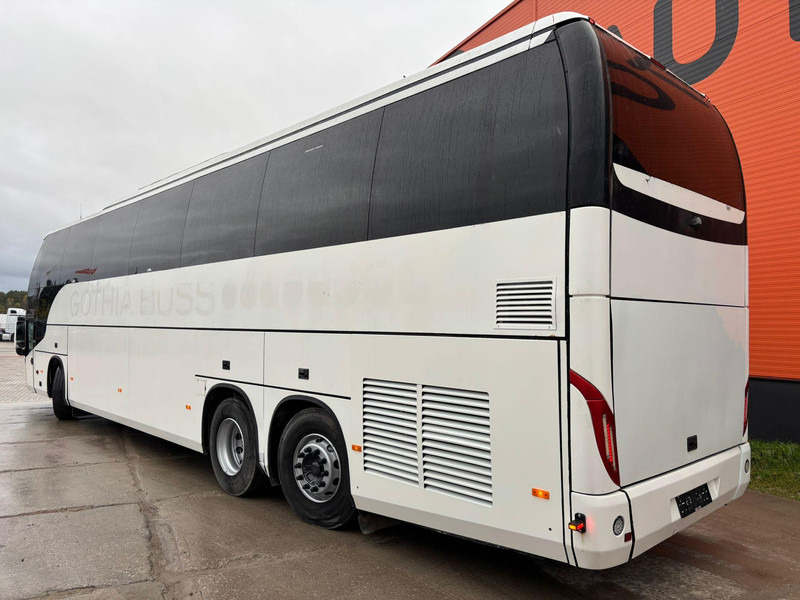 Volvo B12B Beulas Glory 6x2*4 61 SEATS / AC / AUXILIARY HEATING / WC - حافلة نقل لمسافات طويلة: صورة 5 Volvo B12B Beulas Glory 6x2*4 61 SEATS / AC / AUXILIARY HEATING / WC - حافلة نقل لمسافات طويلة: صورة 5