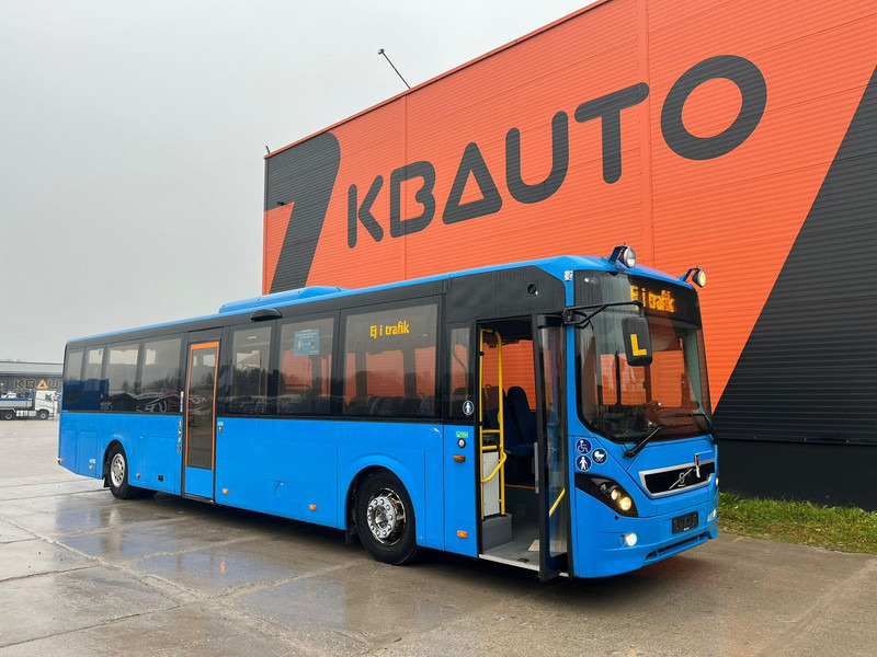Volvo B7RLE 8900 4x2 48 SEATS + 28 STANDING / AC / AUXILIARY HEATER / WHEELCHAIR RAMP - حافلة الضواحي: صورة 1 Volvo B7RLE 8900 4x2 48 SEATS + 28 STANDING / AC / AUXILIARY HEATER / WHEELCHAIR RAMP - حافلة الضواحي: صورة 1