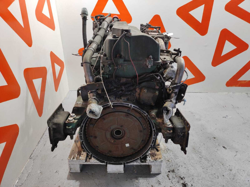 Volvo B9 BUS GAS ENGINE G9B300 - محرك - شاحنة: صورة 4 Volvo B9 BUS GAS ENGINE G9B300 - محرك - شاحنة: صورة 4