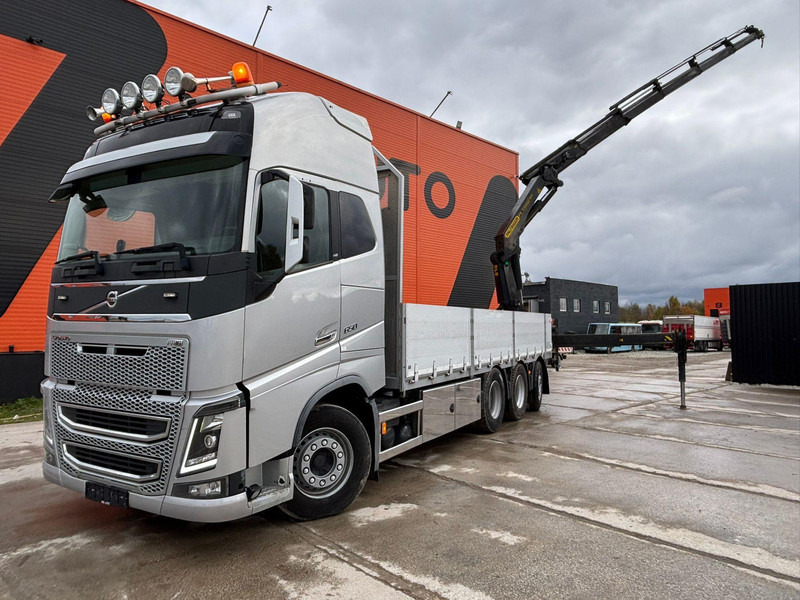 Volvo FH 16 650 8x4*4 PALFINGER PK 33002 EH / PLATFORM L=6779 mm - شاحنات مسطحة, شاحنة كرين: صورة 1 Volvo FH 16 650 8x4*4 PALFINGER PK 33002 EH / PLATFORM L=6779 mm - شاحنات مسطحة, شاحنة كرين: صورة 1