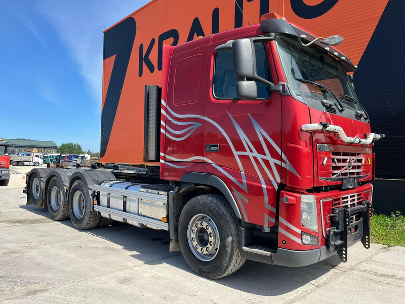 Volvo FH 16 700 8x4*4 HIAB XR 24 ton / L=5800 mm - شاحنة برافعة خطافية: صورة 4 Volvo FH 16 700 8x4*4 HIAB XR 24 ton / L=5800 mm - شاحنة برافعة خطافية: صورة 4