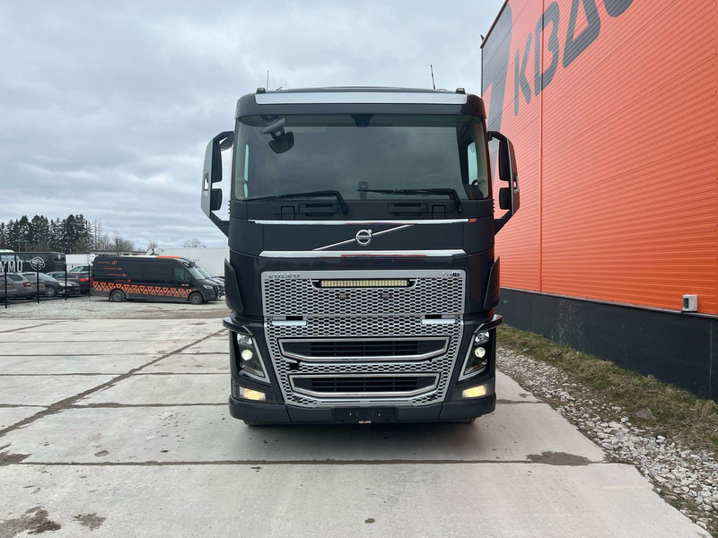 Volvo FH 16 750 10x4*6 GCW 100 ton / CHASSIS L=7350 mm - شاحنة بهيكل معدني للمقصورة: صورة 3 Volvo FH 16 750 10x4*6 GCW 100 ton / CHASSIS L=7350 mm - شاحنة بهيكل معدني للمقصورة: صورة 3