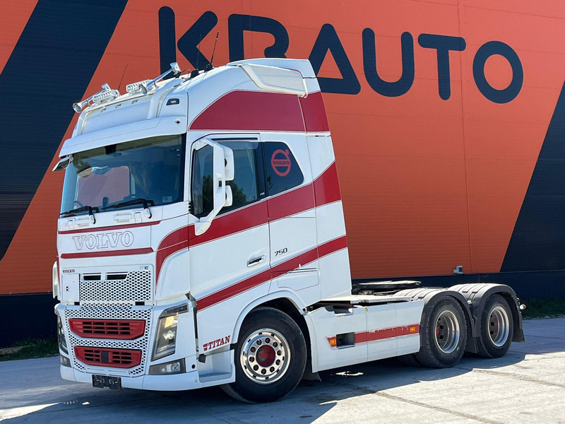 Volvo FH 16 750 6x2 RETARDER / HYDRAULICS / DOUBLE BOGIE / FULL AIR / ADR / GLOBE XL - مقطورة السحب: صورة 1 Volvo FH 16 750 6x2 RETARDER / HYDRAULICS / DOUBLE BOGIE / FULL AIR / ADR / GLOBE XL - مقطورة السحب: صورة 1