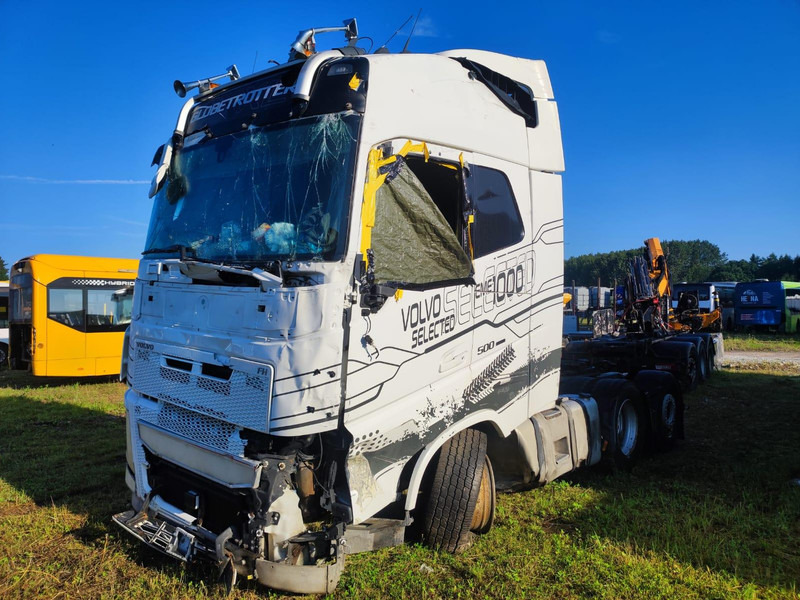 Volvo FH 500 HP 6x2 tractor D13K500 / AT2612E - إطار هيكلي/ إطار معدني - شاحنة: صورة 1 Volvo FH 500 HP 6x2 tractor D13K500 / AT2612E - إطار هيكلي/ إطار معدني - شاحنة: صورة 1