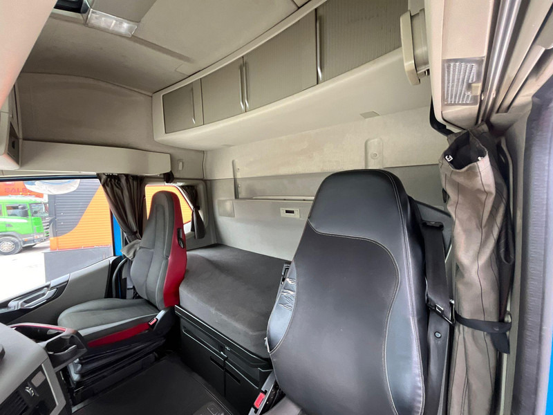 شاحنة بهيكل معدني للمقصورة Volvo FH 540 6x4 FOR SALE AS CHASSIS / HYDRAULICS: صورة 15