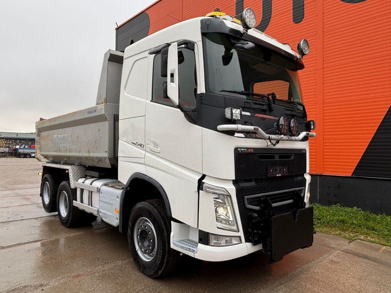 Volvo FH 540 6x4 RETARDER / TANDEM AXLE LIFT / SNOWPLOW EQUIPMENT / BOX L = 4473 mm - شاحنة قلاب: صورة 4 Volvo FH 540 6x4 RETARDER / TANDEM AXLE LIFT / SNOWPLOW EQUIPMENT / BOX L = 4473 mm - شاحنة قلاب: صورة 4
