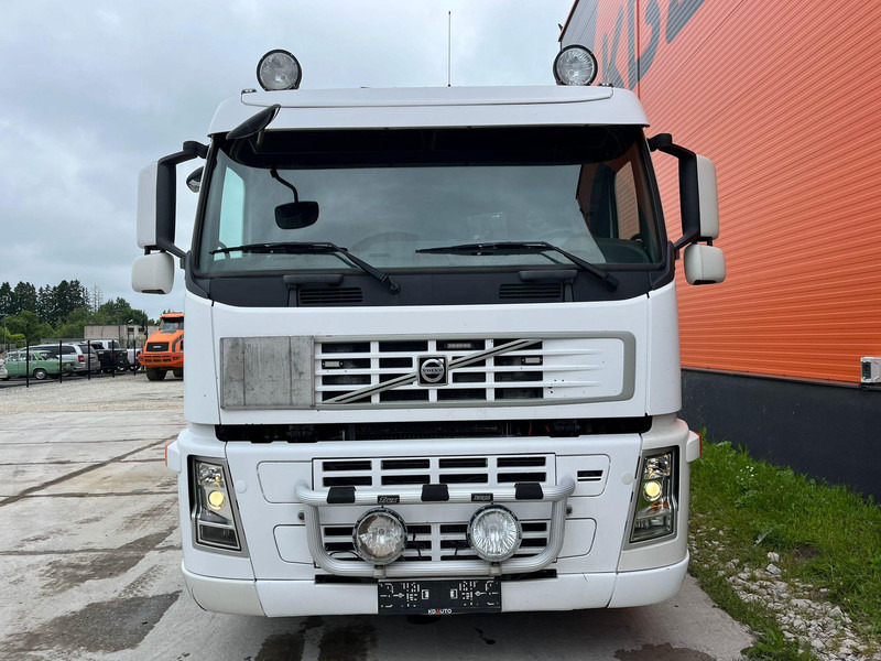 Volvo FM 410 6x2*4 HYDRAULICS / CHASSIS L=6875 mm - شاحنة بهيكل معدني للمقصورة: صورة 3 Volvo FM 410 6x2*4 HYDRAULICS / CHASSIS L=6875 mm - شاحنة بهيكل معدني للمقصورة: صورة 3