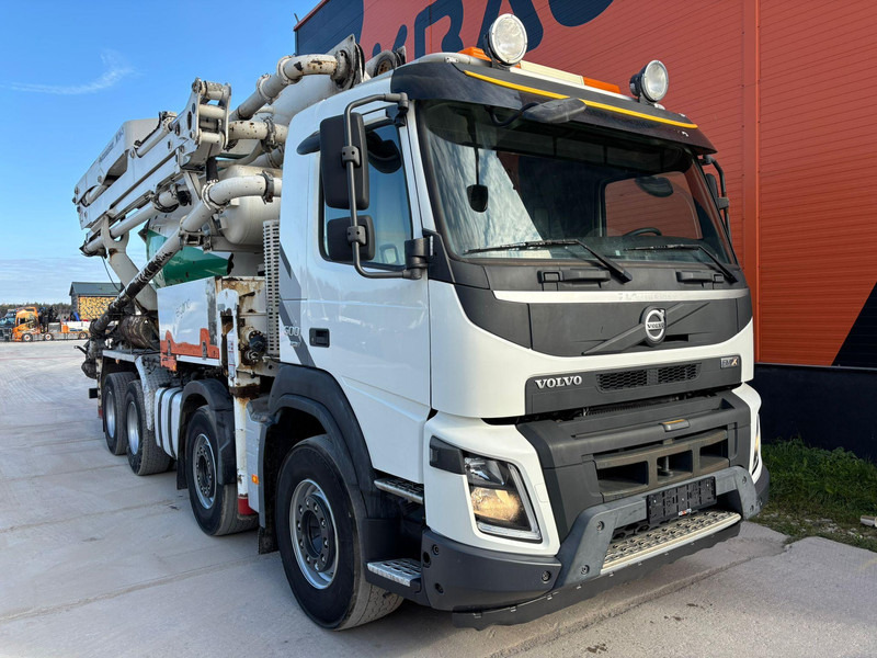 Volvo FMX 500 8x4 PUMI 24-3 - 24 m - 2303 hours / 7 m3 / FULL STEEL - مضخة خرسانة: صورة 4 Volvo FMX 500 8x4 PUMI 24-3 - 24 m - 2303 hours / 7 m3 / FULL STEEL - مضخة خرسانة: صورة 4