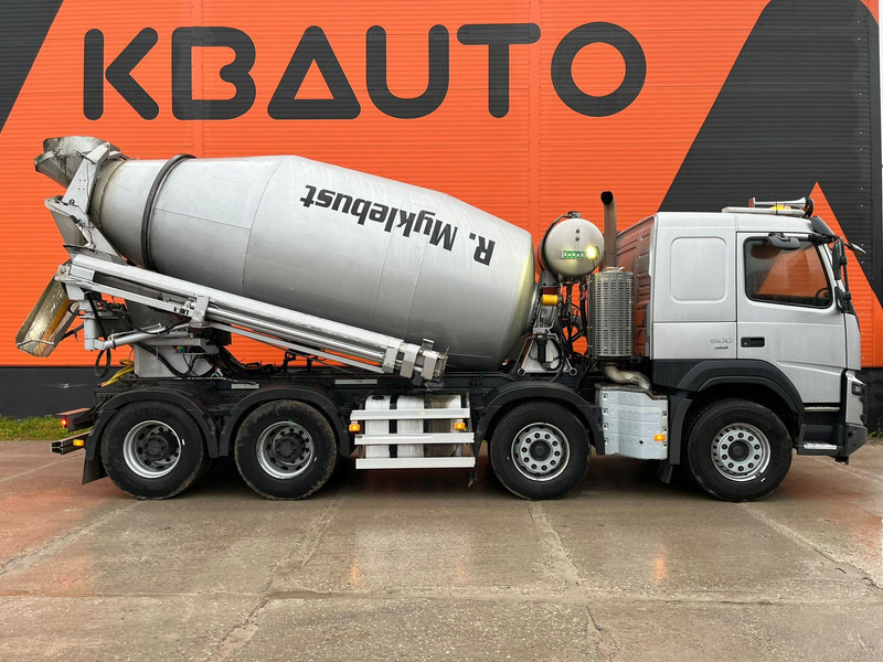Volvo FMX 500 8x4 SARAKA HR-11 / 10 m3 + CHUTE 10 m / TANDEM AXLE LIFT - شاحنة خلاطة خرسانة: صورة 4 Volvo FMX 500 8x4 SARAKA HR-11 / 10 m3 + CHUTE 10 m / TANDEM AXLE LIFT - شاحنة خلاطة خرسانة: صورة 4