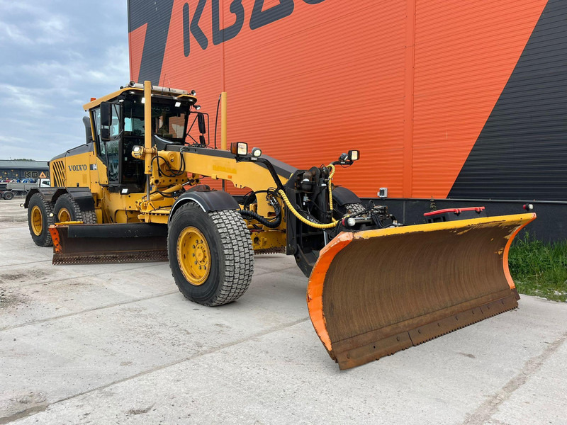 Volvo G946 LEICA 3D / AC / CENTRAL LUBRICATION / FULL REBUILD GEARBOX WITH WARRANTY / NEW CLUTCH - ماكينة تسوية: صورة 3 Volvo G946 LEICA 3D / AC / CENTRAL LUBRICATION / FULL REBUILD GEARBOX WITH WARRANTY / NEW CLUTCH - ماكينة تسوية: صورة 3