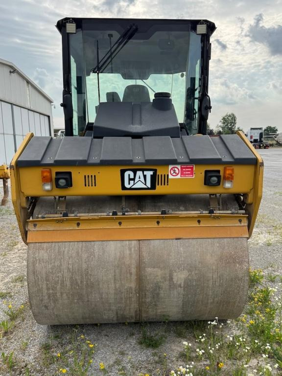 Caterpillar CD54B - رَصَّاص الطرق: صورة 3 Caterpillar CD54B - رَصَّاص الطرق: صورة 3